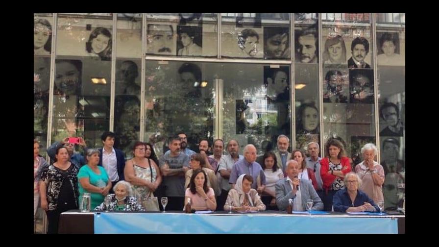 Abuelas de Plaza de Mayo localizan nieto desaparecido durante la dictadura en Argentina Abuelas de Plaza de Mayo localizan nieto desaparecido durante la dictadura en Argentina