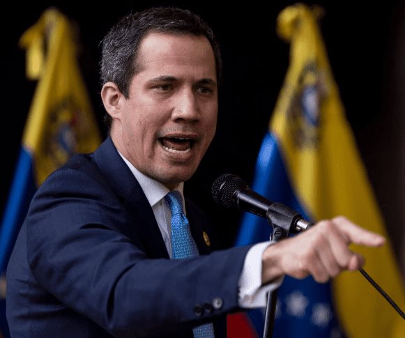 Venezuela: Opositores proponen fin de gobierno interino