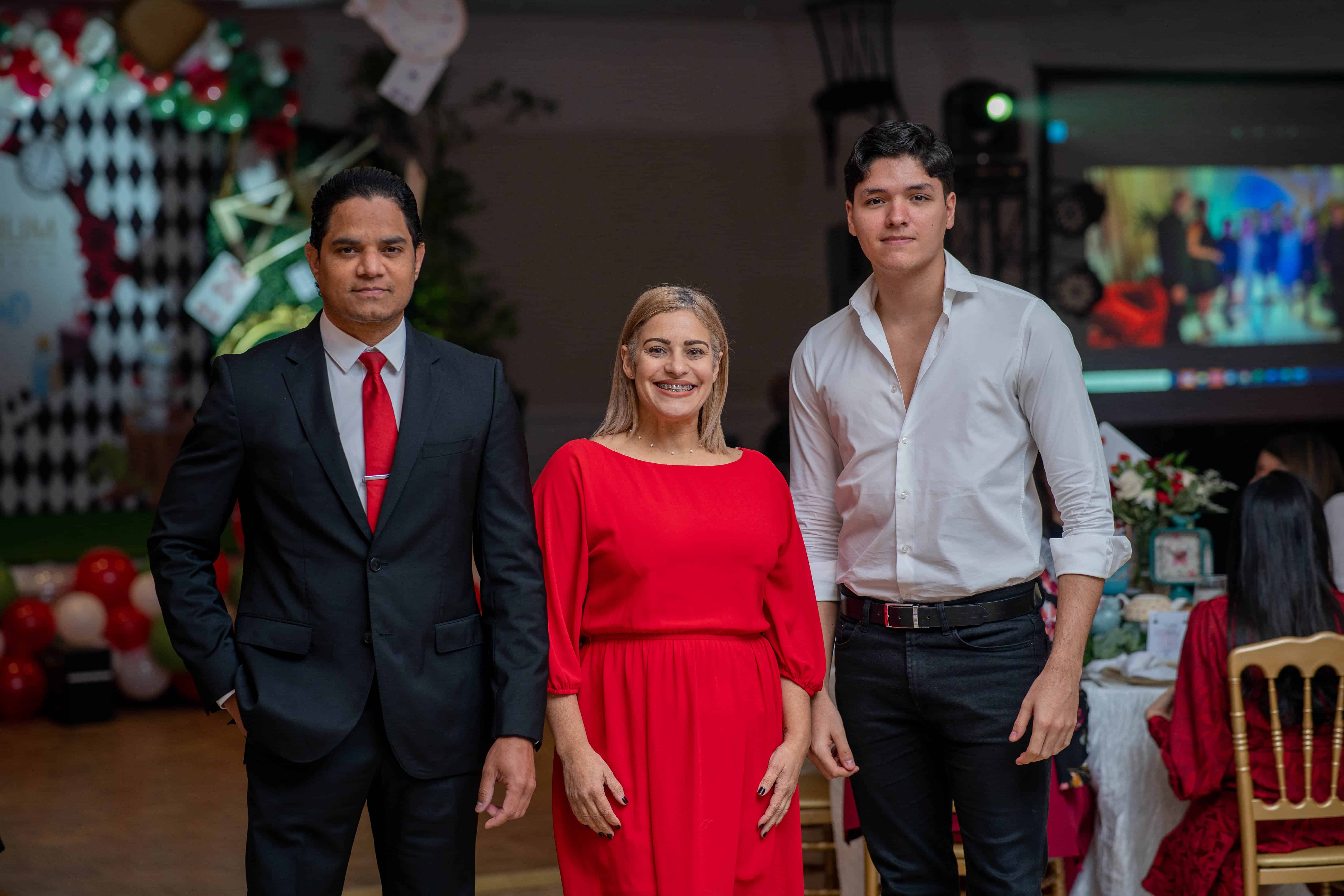Arquímedes Gómez, Raquel Rivero y Carlos García.