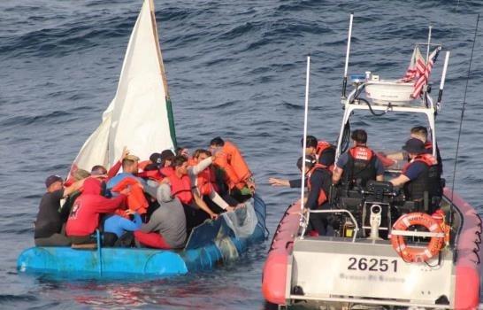 EEUU suspende la búsqueda de dos migrantes cubanos y llegan casi 200 en 24 horas