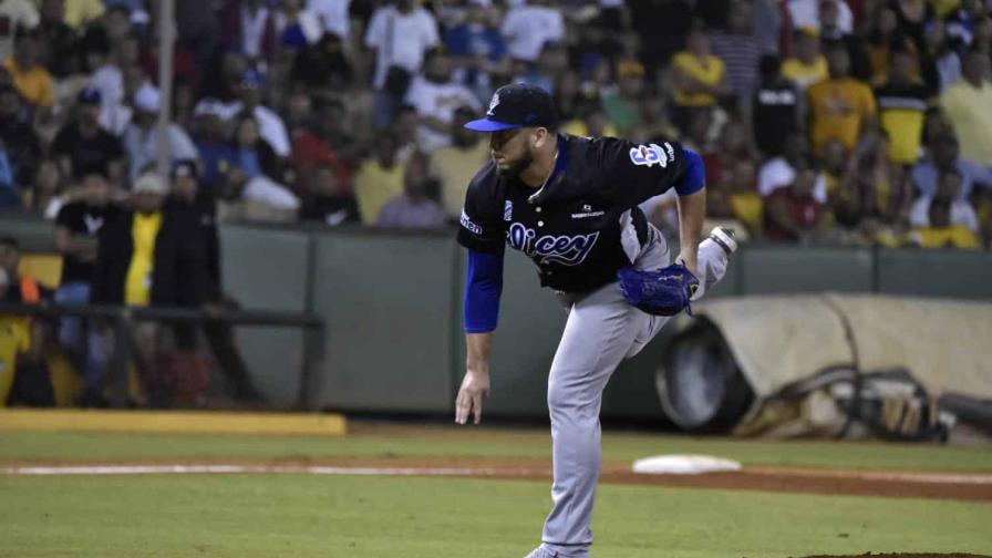 Los Tigres se reponen de dos derrotas corridas al vencer a las Águilas en la semifinal