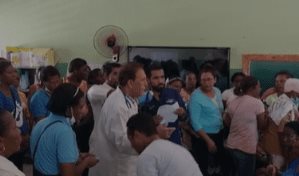 Realizan operativo m&eacute;dico en la cl&iacute;nica Cruz Jimini&aacute;n