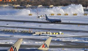 M&aacute;s de 3,400 vuelos cancelados en NY, Seattle, Chicago y Boston por tormenta invernal