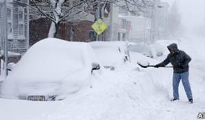 Nueva York informa que hay dos personas fallecidas a causa de la tormenta invernal