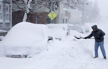 Nueva York informa que hay dos personas fallecidas a causa de la tormenta invernal