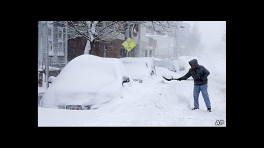 Nueva York informa que hay dos personas fallecidas a causa de la tormenta invernal