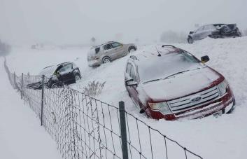 Unos 1,800 vuelos cancelados por el temporal en EEUU a horas de la Nochebuena