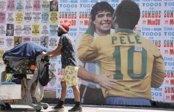 VIDEO | Familiares de Pelé se reúnen en hospital de Sao Paulo