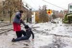 Intensa tormenta invernal en EEUU afecta a 240 millones de personas en víspera de Navidad