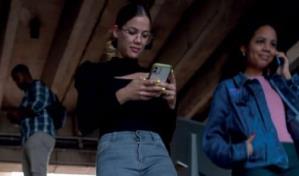 El 91.7 % de los hogares de RD posee celular y 46.1 % tiene Internet