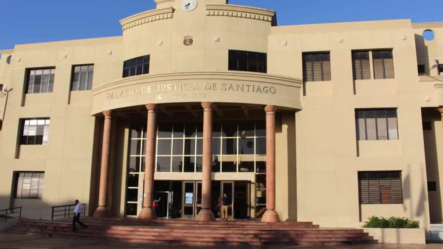 De qué se acusa al director de casa de acogida de menores de Santiago que fue apresado De qué se acusa al director de casa de acogida de menores de Santiago que fue apresado