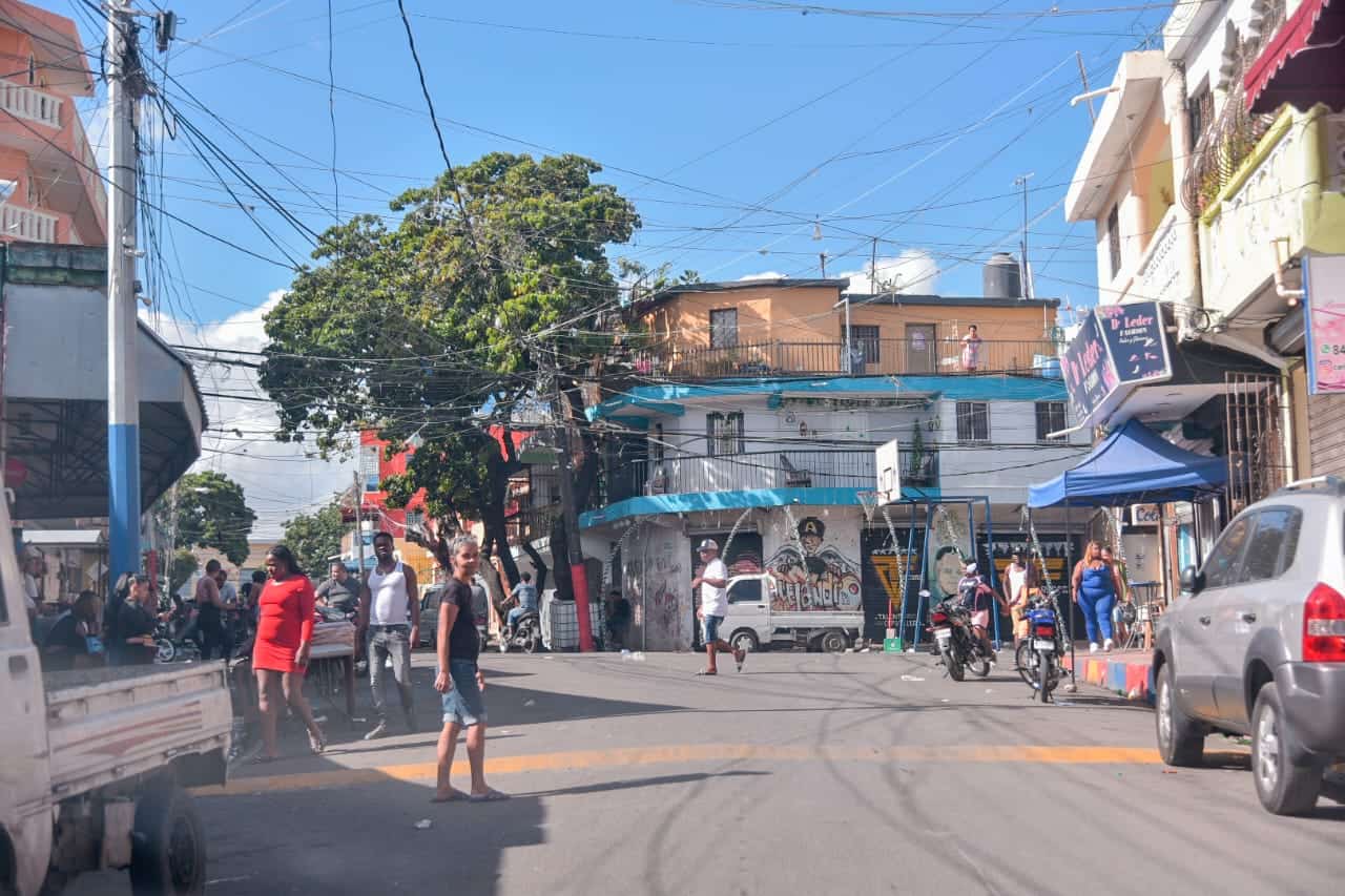 Los sectores del Gran Santo Domingo amanecieron con la música alta y mucha algarabía.