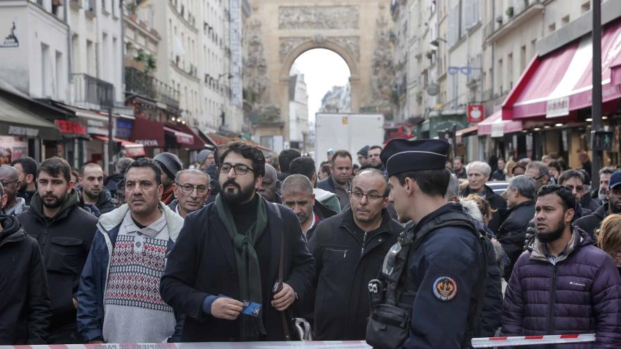 Autor del tiroteo de París que mató a tres personas pretendía suicidarse tras la masacre