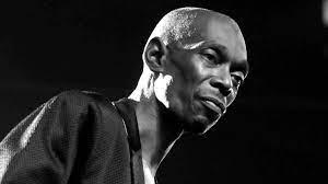 Murió el cantante británico Maxi Jazz, líder del grupo Faithles