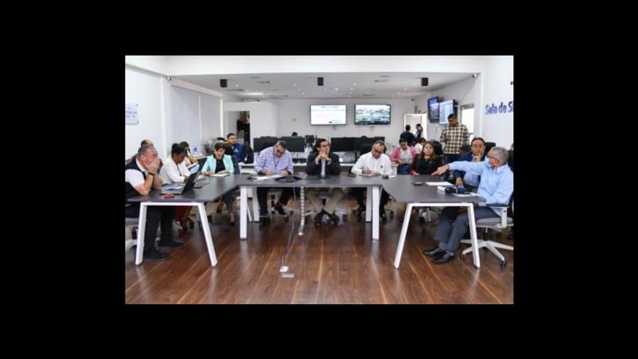 Autoridades suministran agua en La Zurza para evitar nuevos casos de cólera Autoridades suministran agua en La Zurza para evitar nuevos casos de cólera