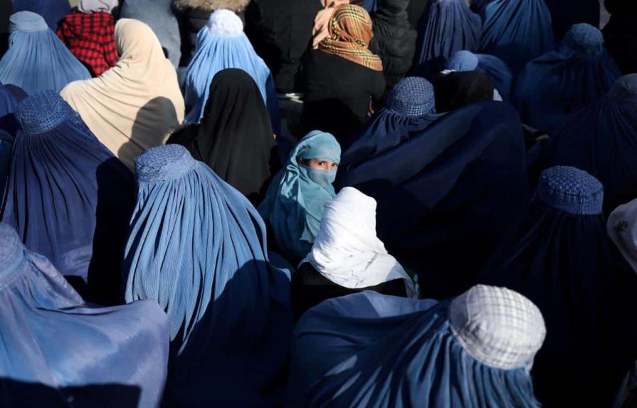 Consejo de Seguridad ONU condena veto talibán a que mujeres trabajen en ONG