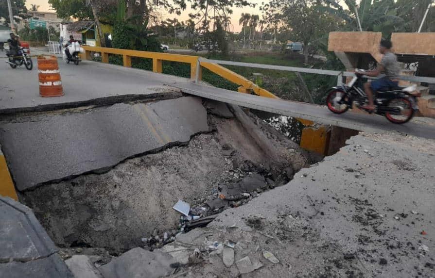 Inician construcción del puente que colapsó en La Otra Banda, en Higüey