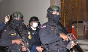 Completan la instalación del grillete electrónico a Adán Cáceres