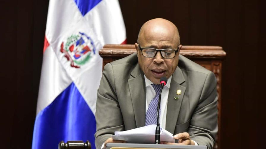 Pacheco asegura es falso que con proyecto de Fideicomiso Público se quiera violar leyes de Compras y de Acceso a la Información Pacheco asegura es falso que con proyecto de Fideicomiso Público se quiera violar leyes de Compras y de Acceso a la Información