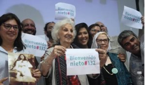 Abuelas de Plaza de Mayo de Argentina identifican al nieto 132