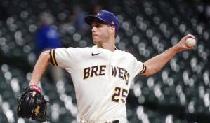 Gigantes firman al zurdo Taylor Rogers, se une a su gemelo