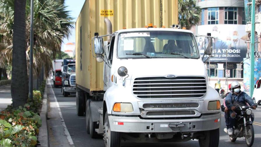 A partir del lunes se restringe circulación de vehículos pesados en la capital