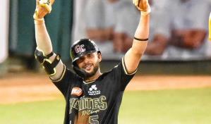Los Gigantes vencen a las Águilas en el Julián Javier