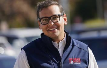 Gay, profesional y judío: las mentiras que dijo el congresista de NY para ganar las elecciones