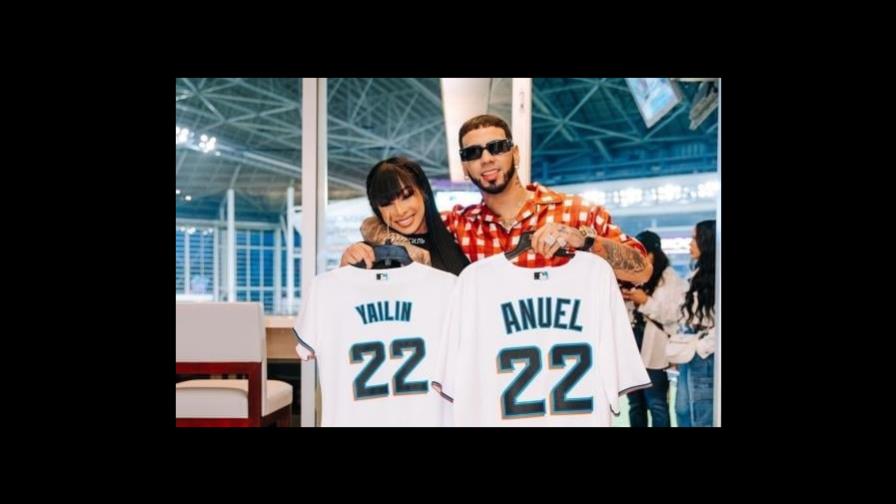 Así fue el banquete navideño de Yailin y Anuel AA durante su estadía en República Dominicana