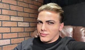 La imagen que publicó Cristian Castro donde luce irreconocible