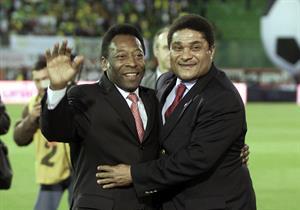 Actor, cantante y figura comercial: los goles de Pelé fuera del campo