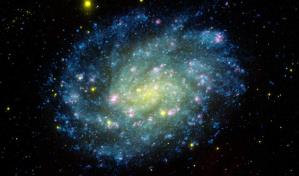 NASA rinde tributo a Pelé con imagen de los colores de Brasil en una galaxia