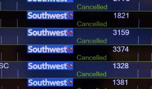 Casi 4,000 vuelos cancelados en EE.UU., más de la mitad de Southwest