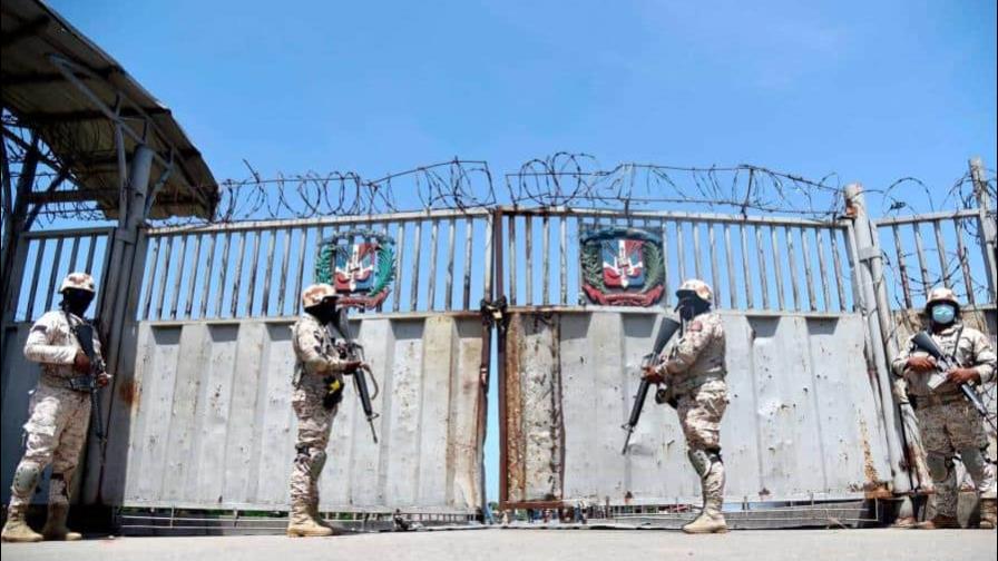 Operación Frontera: Traficantes introdujeron a RD mujeres preñadas y niños