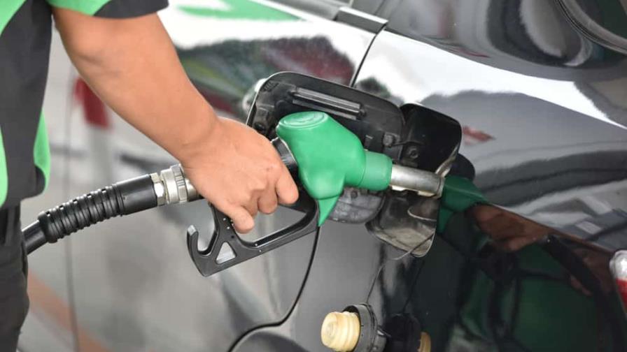 Para la primera semana del 2023: suben RD$15.88 al galón de avtur y congelan los demás combustibles