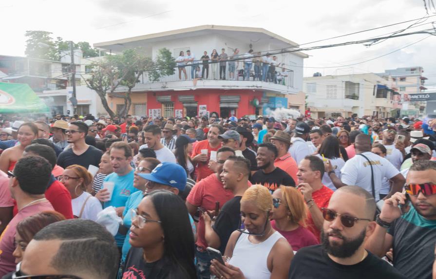 Decenas de personas dan vida a la fiesta denominada Rally del Borracho