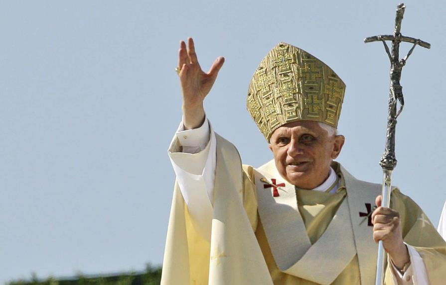Padres valoran a Benedicto XVI como un teólogo consagrado de profunda fe
