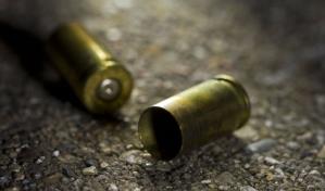 Policías matan presunto asaltante en Los Tres Brazos y apresa a otros tres