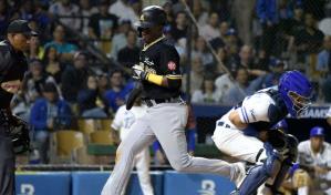 Semifinal de espanto y brinco 4 equipos bailando bolero en un mosaico