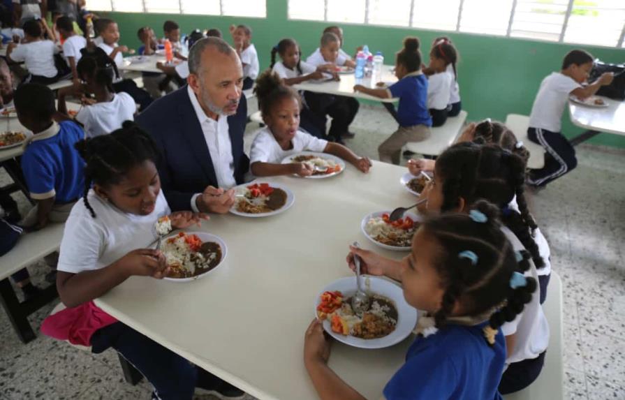 De nuevo el Inabie licita RD$2,087 millones en desayuno y el almuerzo escolar