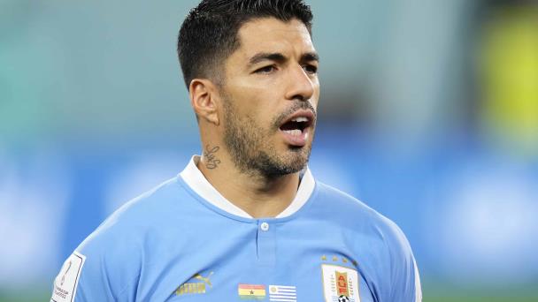 Fútbol uruguayo: la devaluada liga que Suárez puso en la mira de