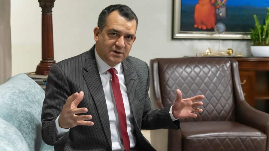 Román Jáquez Liranzo: “Elecciones del 2024 con voto y conteo manual y un software”