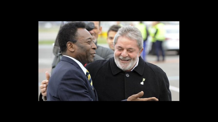 Lula acudirá este martes al velatorio de Pelé Lula acudirá este martes al velatorio de Pelé