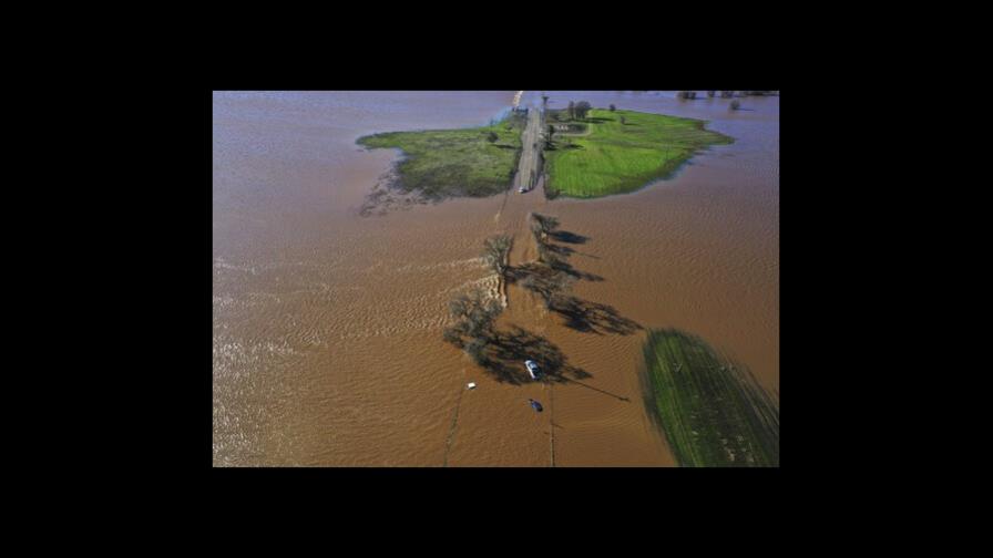 California se prepara para más lluvia tras inundaciones