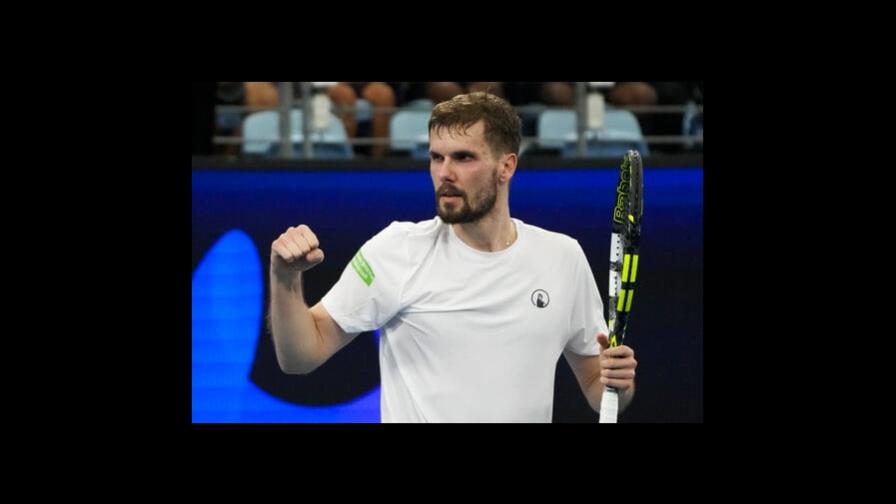 Fritz gana a Zverev y EEUU aventaja a Alemania en Sydney