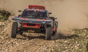 Carlos Sainz pierde puntos en una tercera etapa acortada del Dakar
