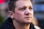 Actor Jeremy Renner tiene graves heridas tras accidente con quitanieves