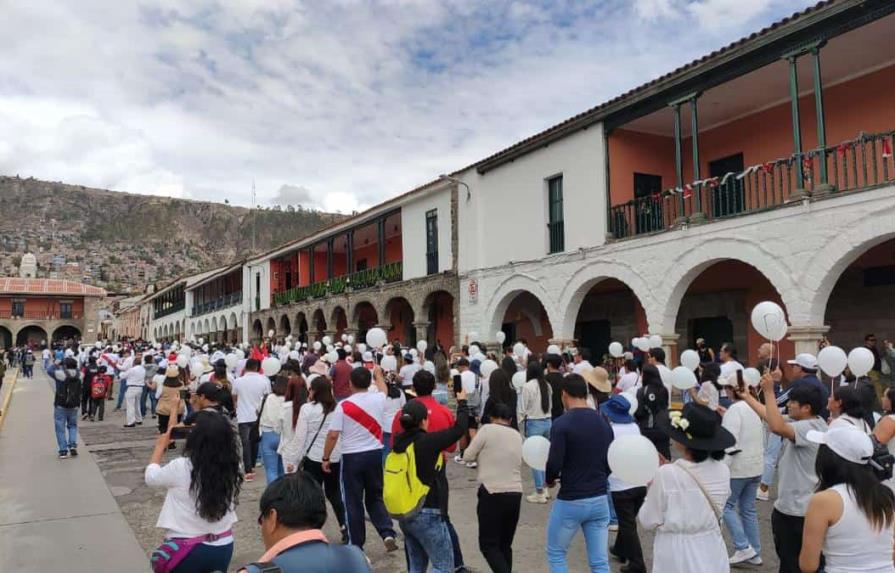 Convocan a marcha por la paz en Perú, anticipándose a nuevas protestas