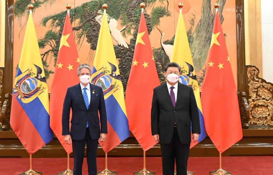 Ecuador anuncia tratado de libre comercio con China