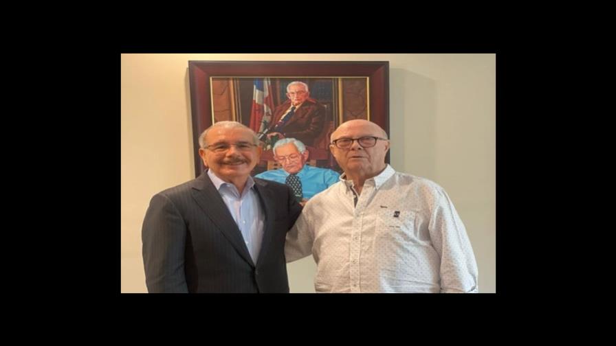 Hipólito Mejía visita a Danilo Medina; hablan de perspectivas nacionales para el 2023